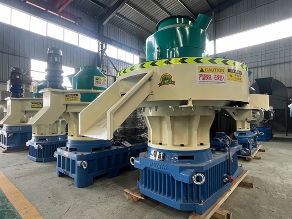 Biomass pellet machine